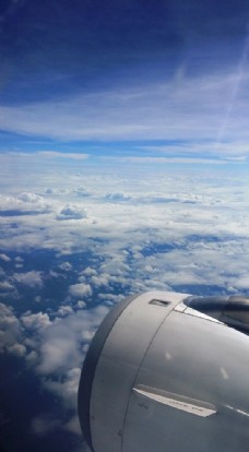 飞机上看绝美云海 飞机航拍