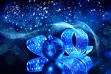蓝色圣诞球梦幻背景图片