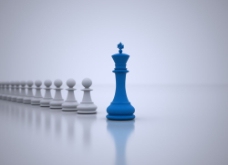 蓝色和白色象棋棋子图片