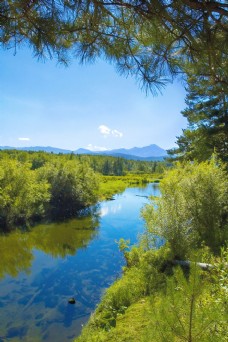 美丽小河风景图片